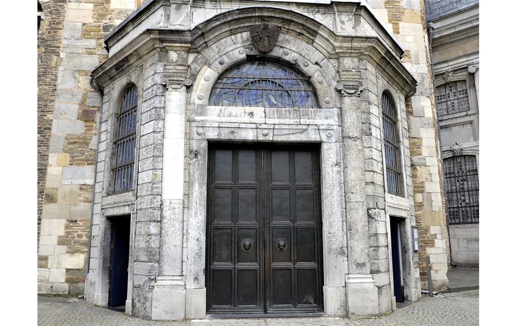 Eingangsportal des Aachener Doms (2014)