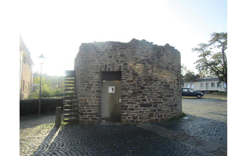 Ruine des mittelalterlichen Windmühlenturms am Prümer Wall in Rheinbach (2014)