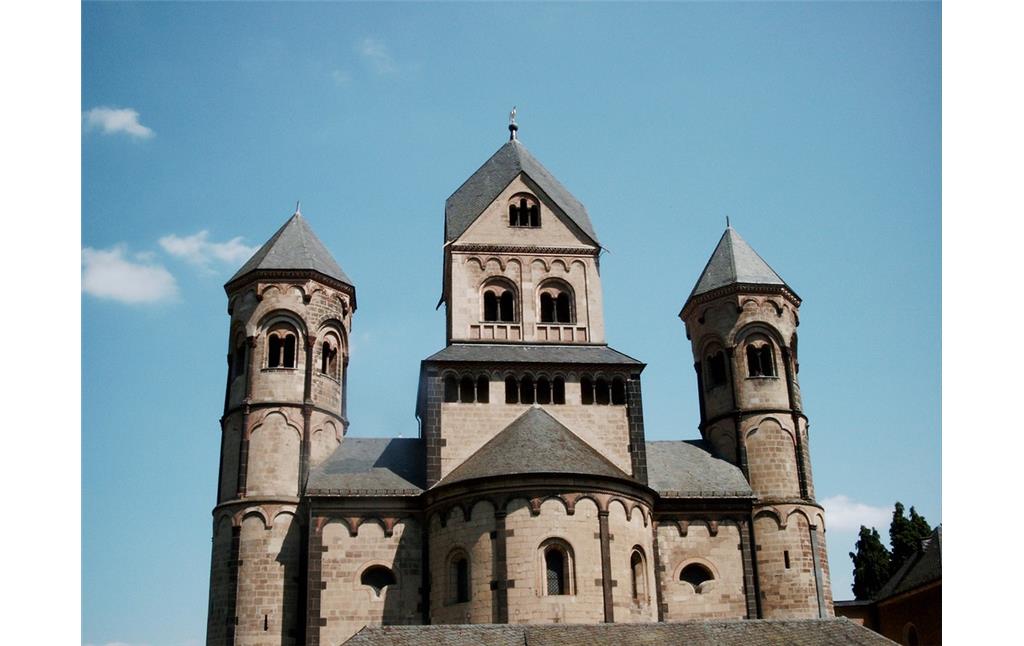 Westtürme der Klosterkirche von Maria Laach (2002)