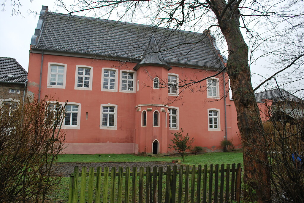 Herrenhaus von Haus Breitmaar mit Erkerturm (2015).