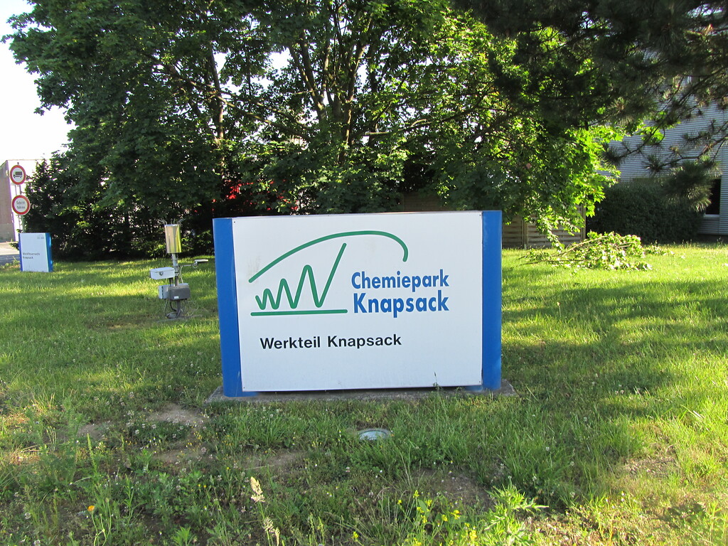 Eingangssituation zum Chemiepark Knapsack (2014)