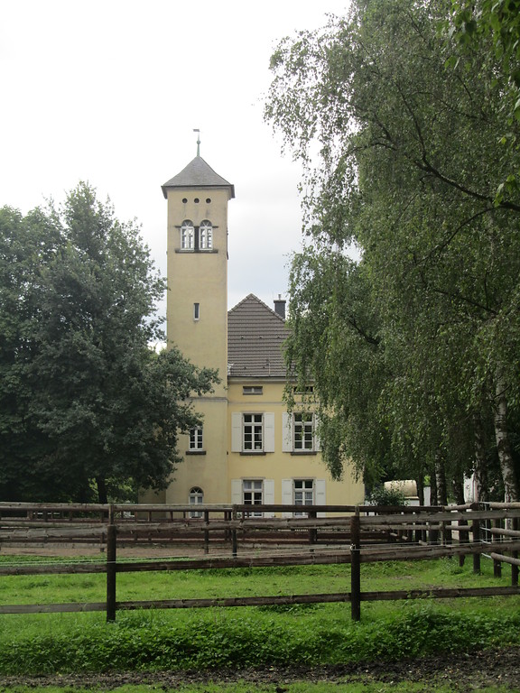 Wohnhaus Gut Birkhof mit Turm (2014)