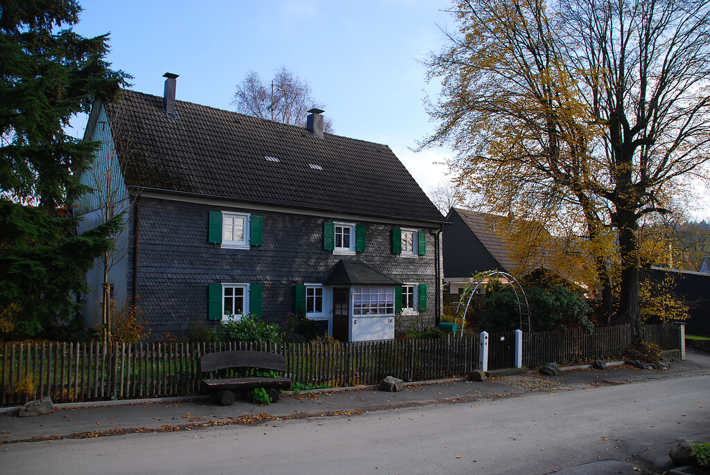 Historische Baubsubstanz im Bergischen Stil in Ispingrade (2008)