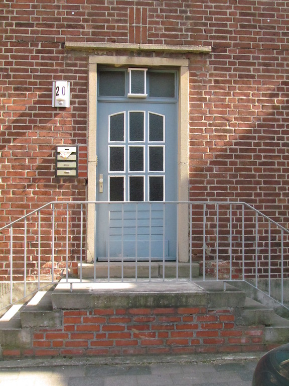 Noch erhaltene historische (genormte) Türen im Grüngürtel in Düren