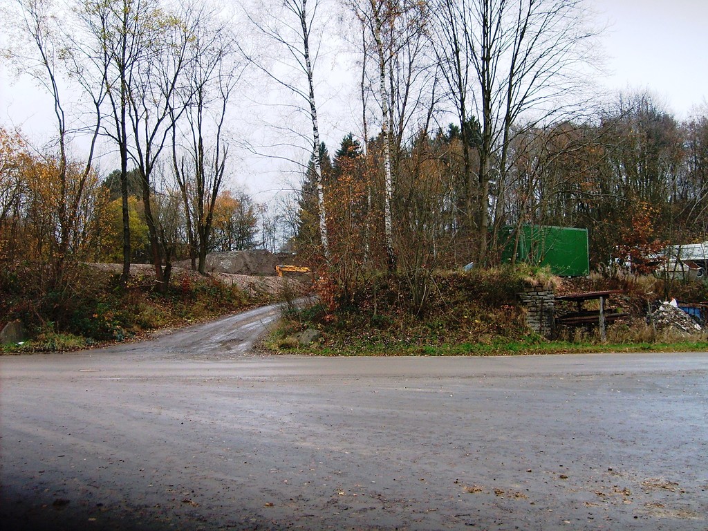 Zufahrt des Steinbruchbetriebs bei Kotthausen (2008)