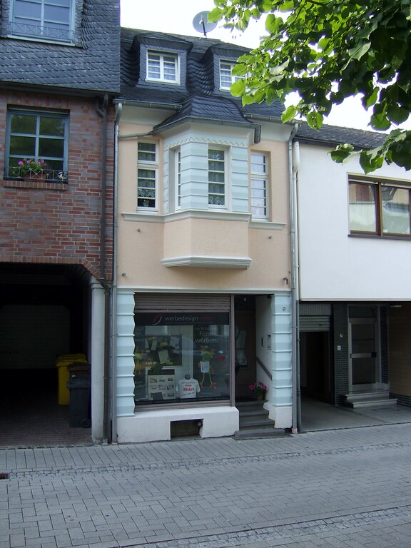 Wohn- und Geschäftshaus Ausdorferstraße 9 in Sinzig (2013)