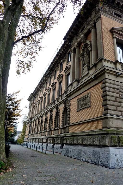 Östliche Fassade des Ständehauses in Düsseldorf (2014)