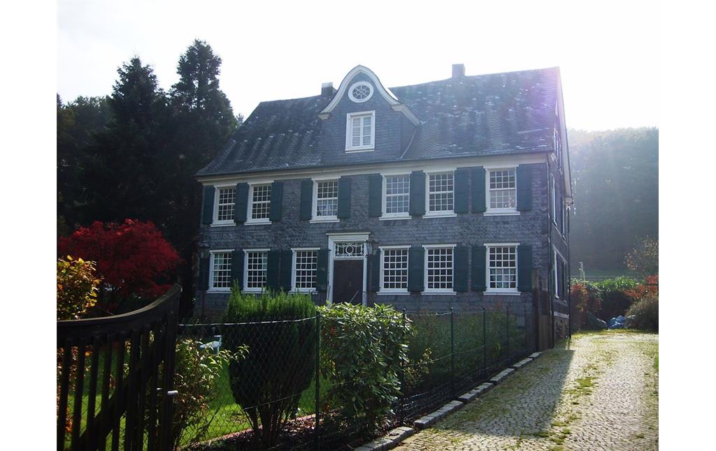 Denkmalgeschütztes Wohnhaus in Kleineichen (2007)