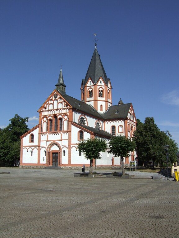 Katholische Pfarrkirche Sankt Peter in Sinzig (2013)