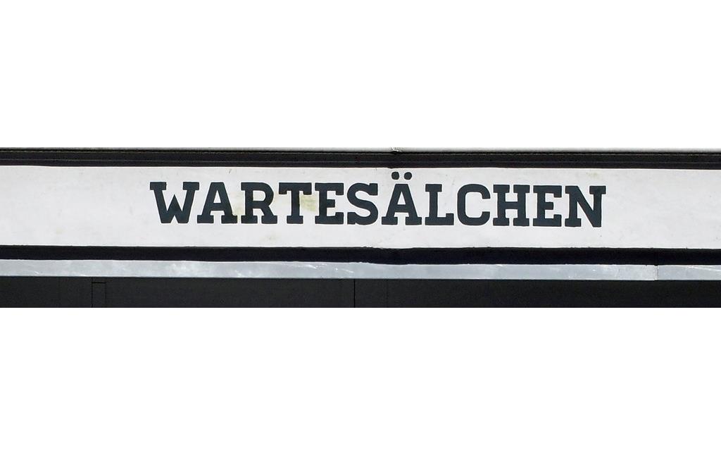 Schriftzug "Wartesälchen" am Pavillon "Wartesälchen" in Koblenz (2016)