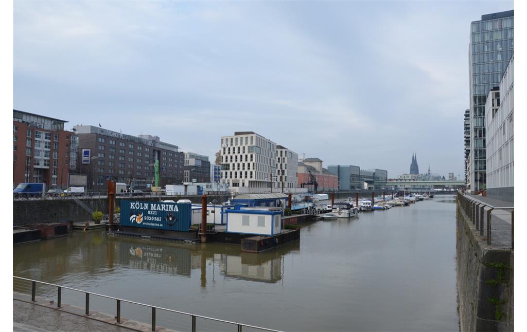 Rheinau-Hafen Köln (2013)