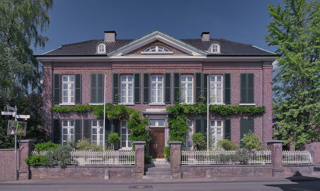 Wohnhaus der Hofanlage an der Ecke Prämienstraße / Am Friedfof in Wegberg-Beeck (2022)