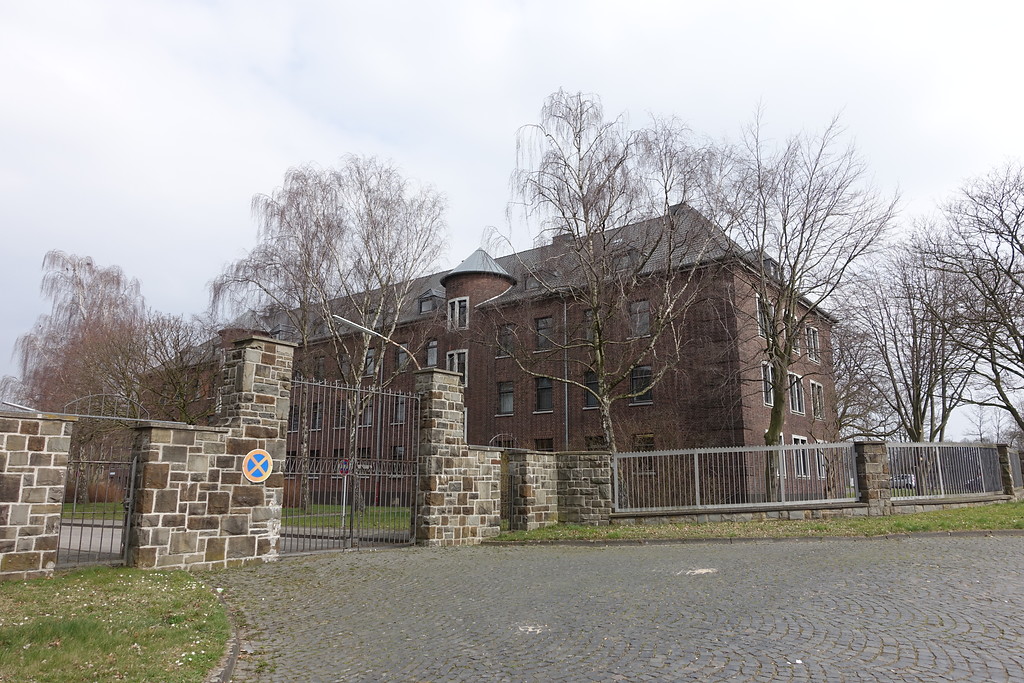 Gebäude der Lützow-Kaserne (2015)