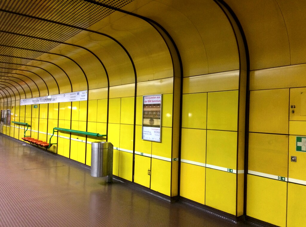 U-Bahnstation Heussallee/Museumsmeile in Bonn (2020)