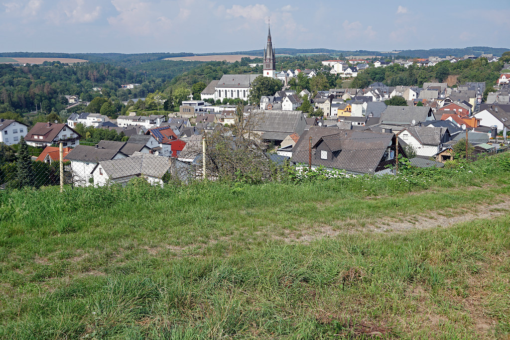 Aussicht vom Bildstock in Villmar, Villmarer Lahn-Marmor-Weg; Rundweg 2 (2019)