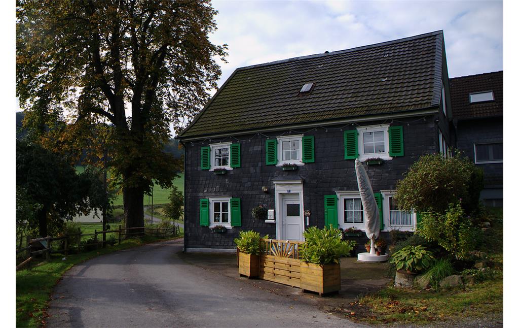 Verschiefertes Wohnhaus im Bergischen Stil in Sohl (2008)