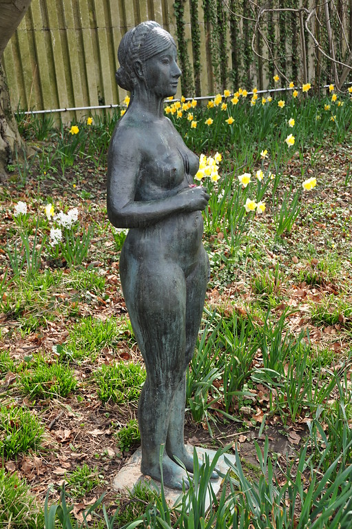 Skulptur "Eva II" von Gerhard Marcks