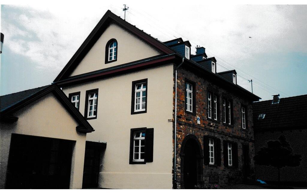 Alte Schule in Löhndorf (1995)