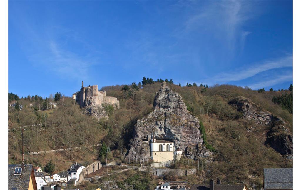 Felsenkirche und Ruine von Burg Oberstein in Idar-Oberstein (2009)