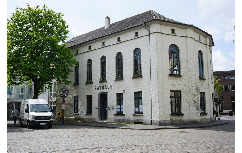 Historischer Ortskern Hüls (2021). Rathaus von 1845/1846