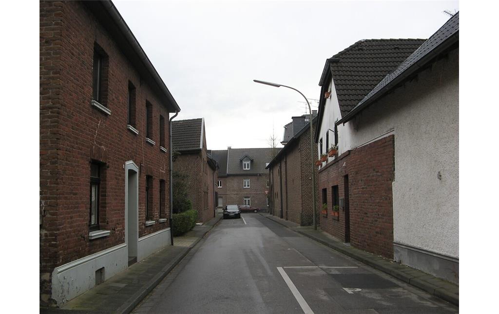 Blick in die Straße "Am Friedhof" in Wegberg-Beeck (2009)