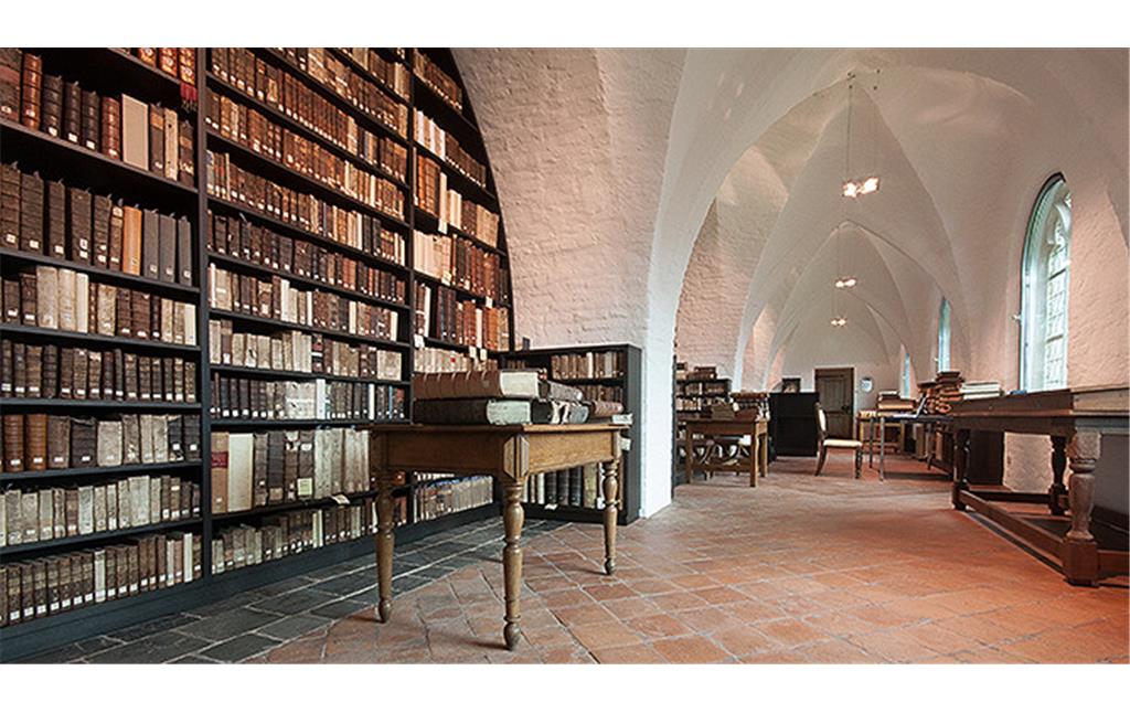 Die alte Gaesdoncker Klosterbibliothek (2012)