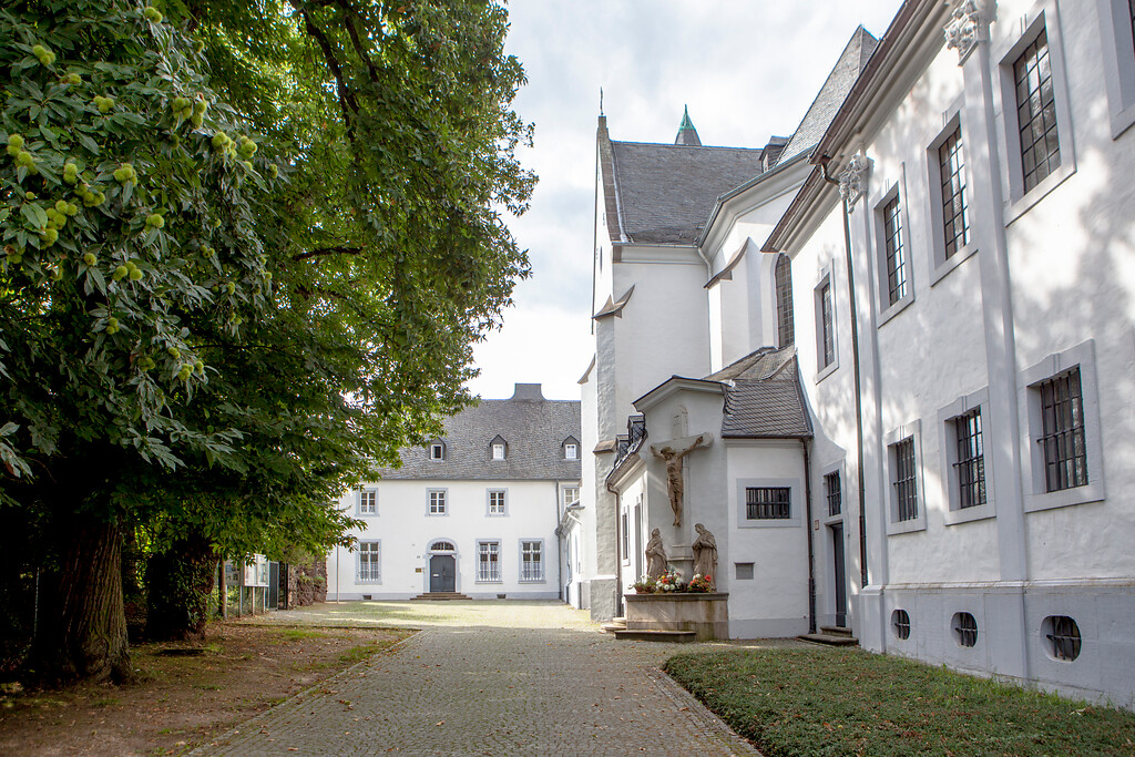 Außenansicht der Wallfahrtskirche auf dem Kreuzberg in Bonn-Poppelsdorf (2015)