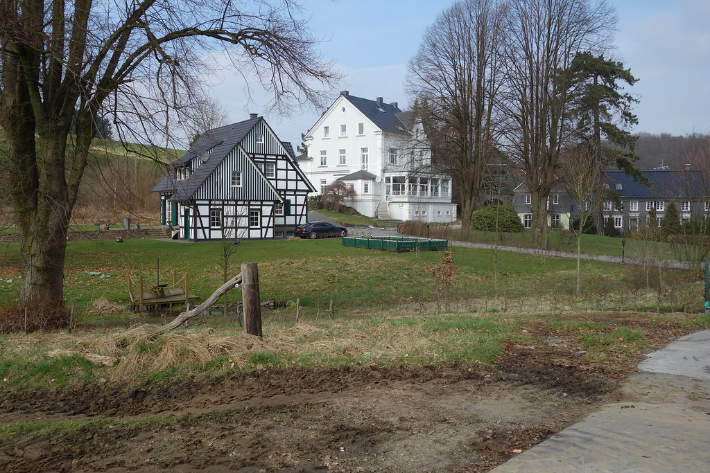 Weiße Villa (2017)