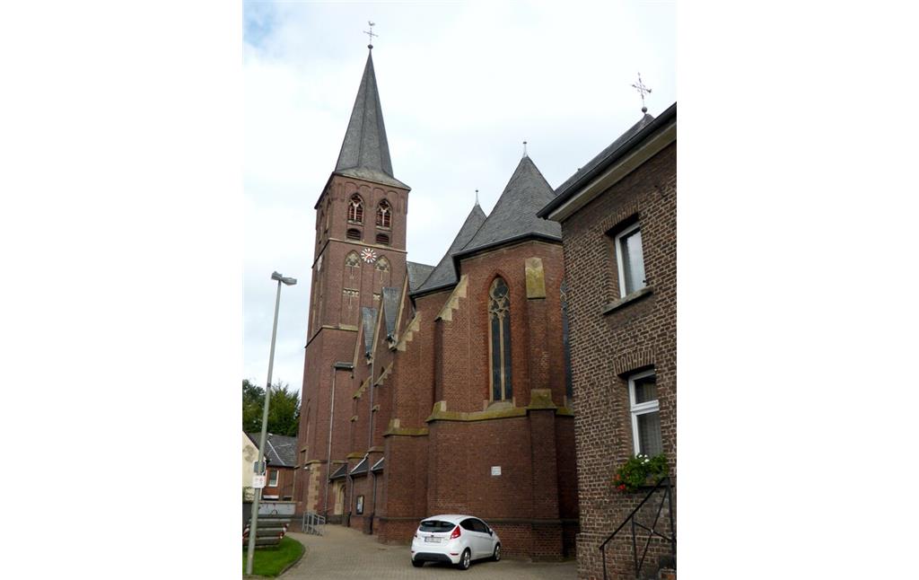 Katholische Pfarrkirche Heilig-Kreuz in Keyenberg (2017)