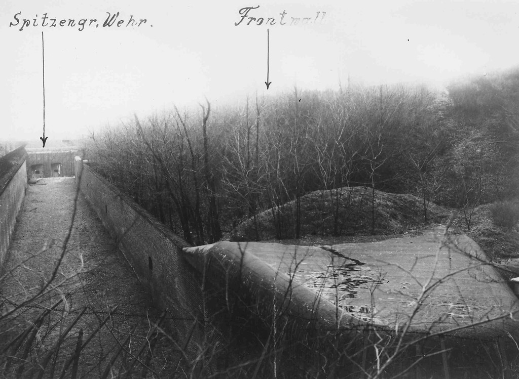 Fort X vor dem Krieg