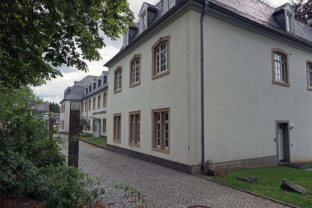 Deutsches Klingenmuseum, ehemals Chorfrauen-Stift (2019).