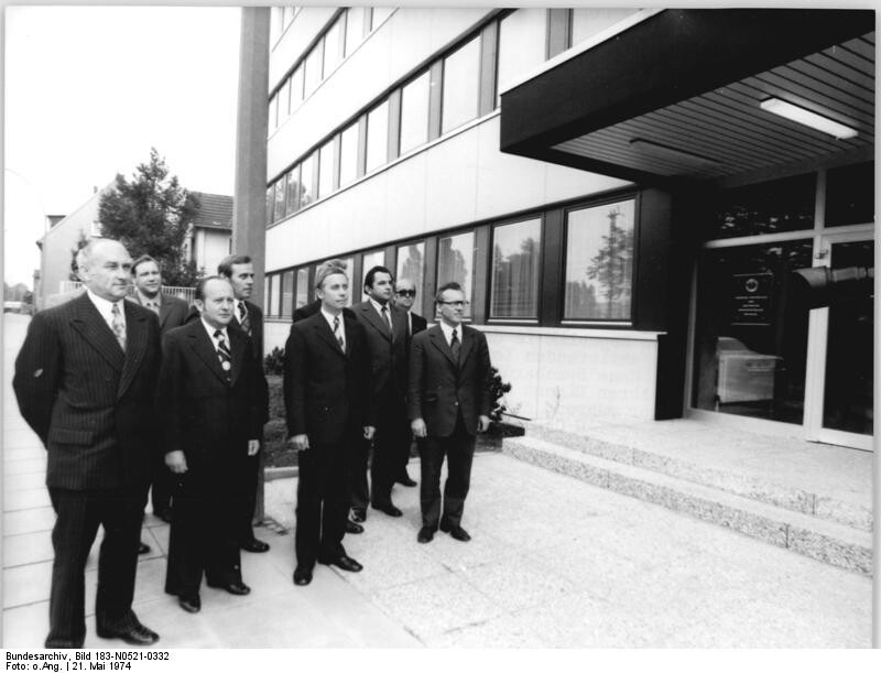 Dienstsitz der ehemaligen Ständigen Vertretung der DDR (1974)