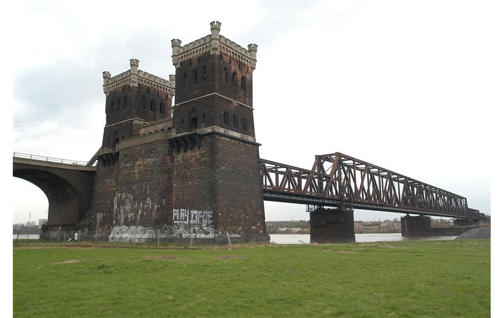 Rheinbrücke Rheinhausen/Hochfeld (2006)