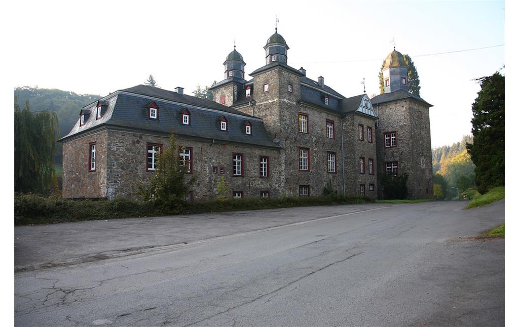 Schloss Gimborn von der Straßenansicht (2008)