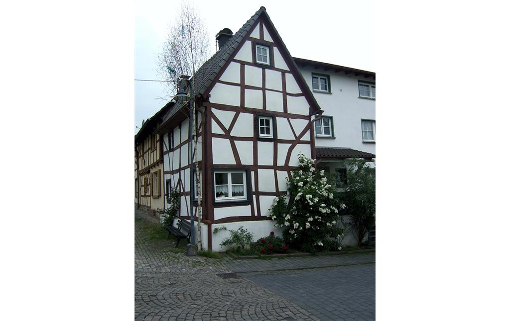 Fachwerkhaus Kreuzstraße 9 in Sinzig-Löhndorf (2012)