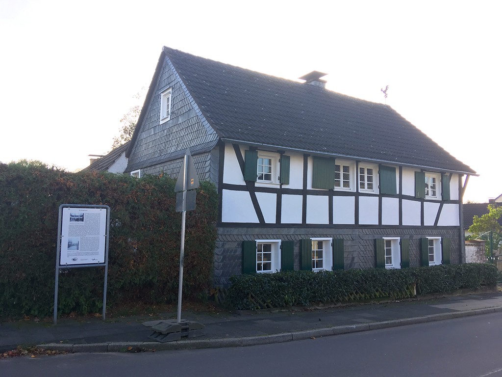 Ehemaliges Hofgut Brandroster in Refrath (2019)