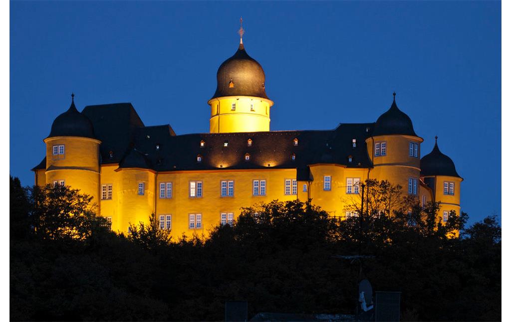 Schloss Montabaur in der Dämmerung (2011)