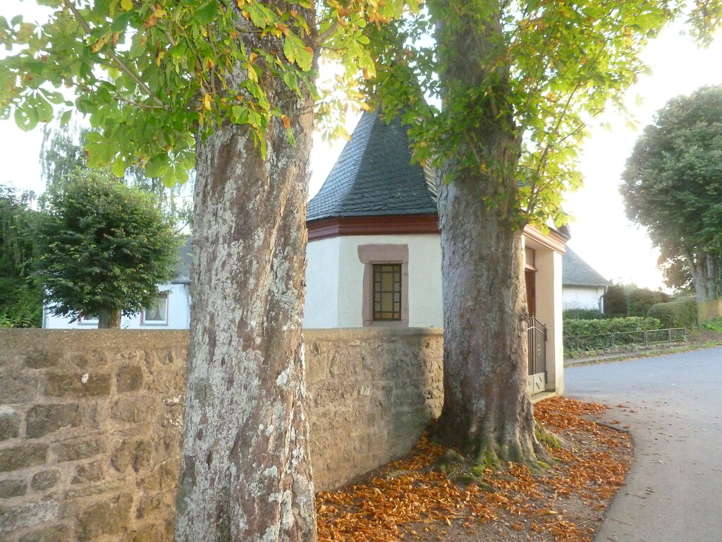 Kapelle St. Hubertus an der Alle zum Schloss Schmidtheim (2014)