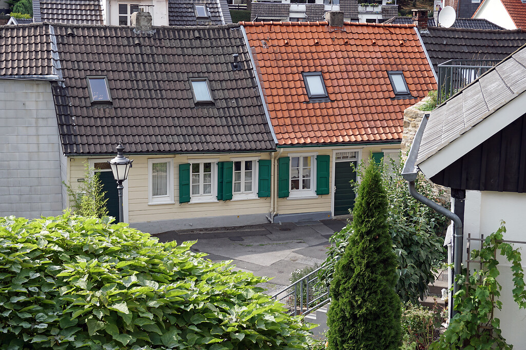 Häuser im Ortskern von Solingen-Gräfrath (2019)