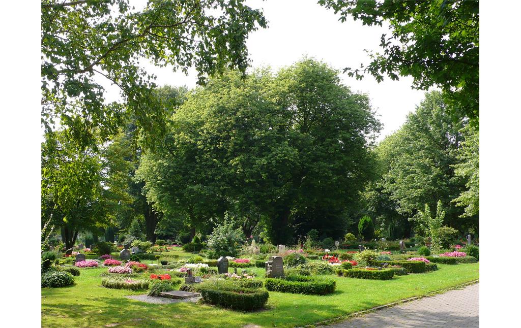 Parkfriedhof in Essen-Huttrop (2009)