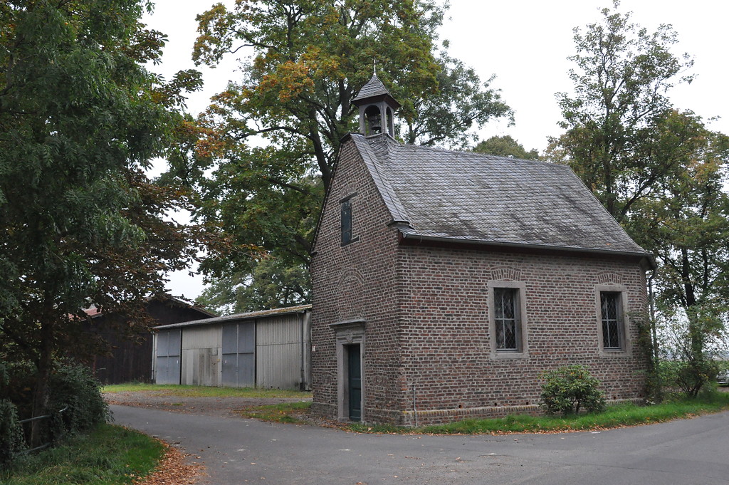 Die Kapelle des Dickopshofes in Wesseling-Keldenich stammt aus dem Jahr 1716 (2014).