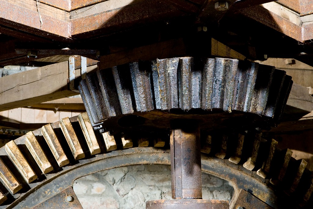 Holzlarer Mühle, Nahaufnahme eines Zahnrades
