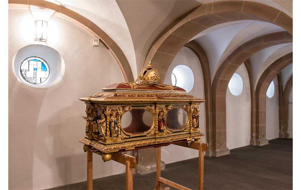 Stiftskirche Sankt Chrysanthus und Daria (2019), Sakramentshaus von 1480