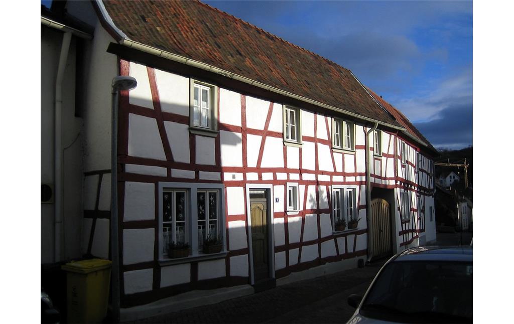 Fachwerkwohnhaus des Gehöfts Eulengasse 2 in Sinzig (2006)