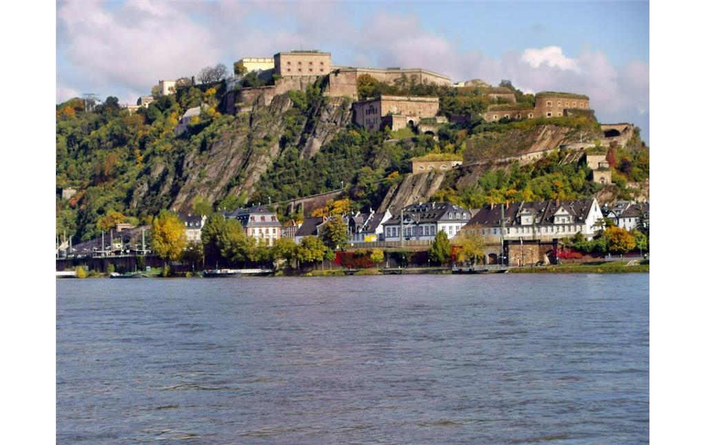 Festung Ehrenbreitstein oberhalb von Koblenz (2013)