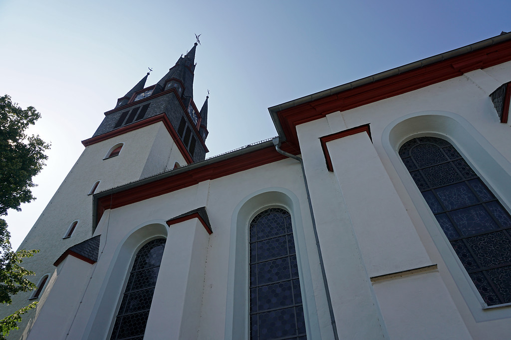 Pfarrkirche St. Peter und Paul in Villmar, Villmarer Lahn-Marmor-Weg; Rundweg 1 (2019)