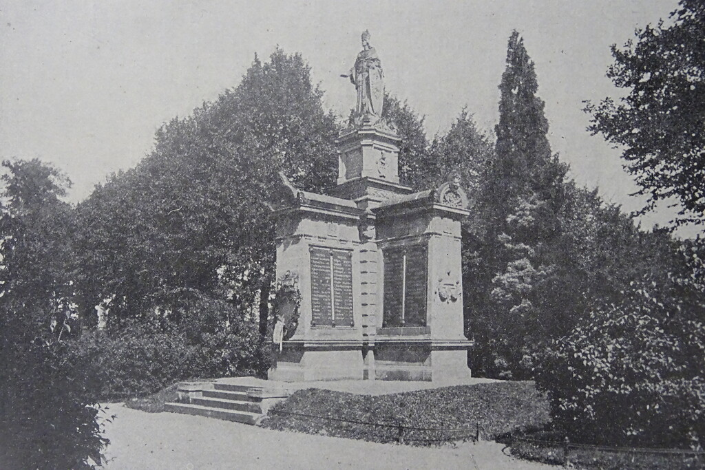 Kriegerdenkmal und Soldaten-Grabmal von 1870/71 auf dem Kölner Melatenfriedhof, um 1897