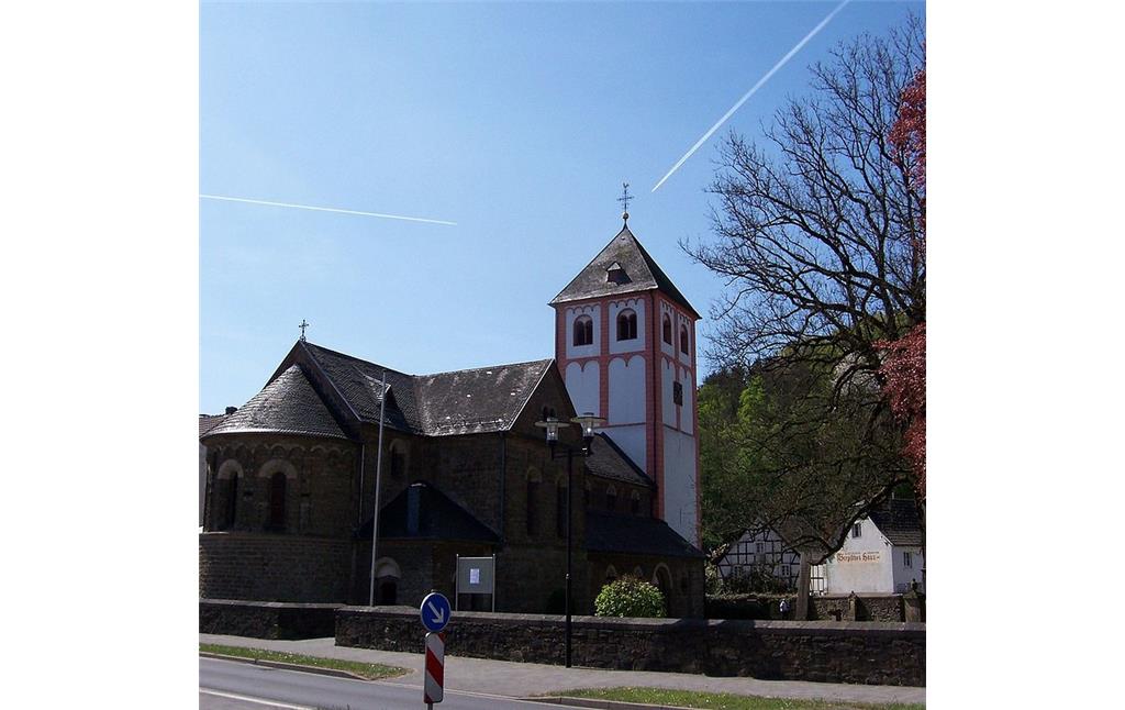 Sankt Pankratius in Odenthal (2007).