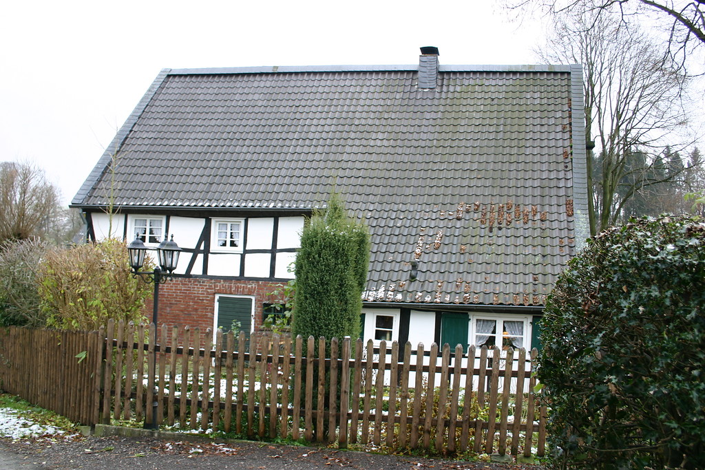 Denkmalgeschütztes Fachwerkhaus in Elberhausen (2007)