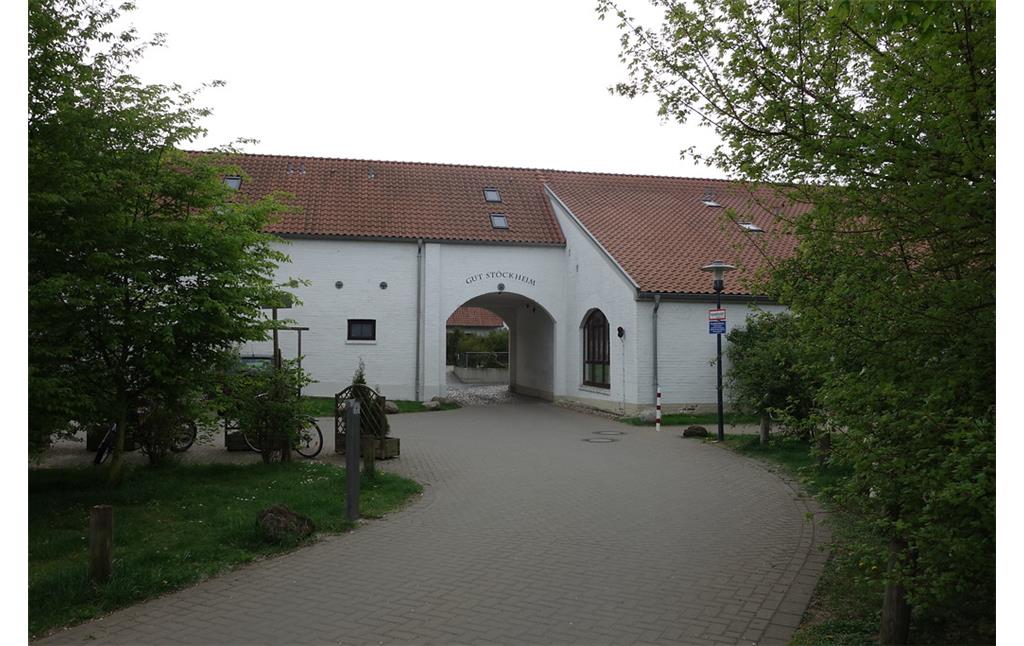 Eingang des Stöckheimerhofs (2014)